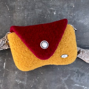 meiTaschi Gürteltasche in Curry und Bordeaux, für das Handy und kleine Geldbörse, kleine Hüfttasche