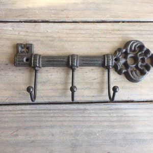 Key Holder, Key Organizer, Key Hooks, Shabby Chic Decor, Key Rack, Wall Hooks, Rustic Home Decor, Skeleton Key, Key Holder