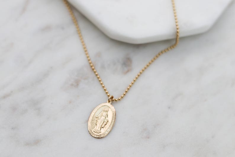 Gold Medallion Necklace Uni Men S Virgin Mary Religious Jewelry For Gift Him