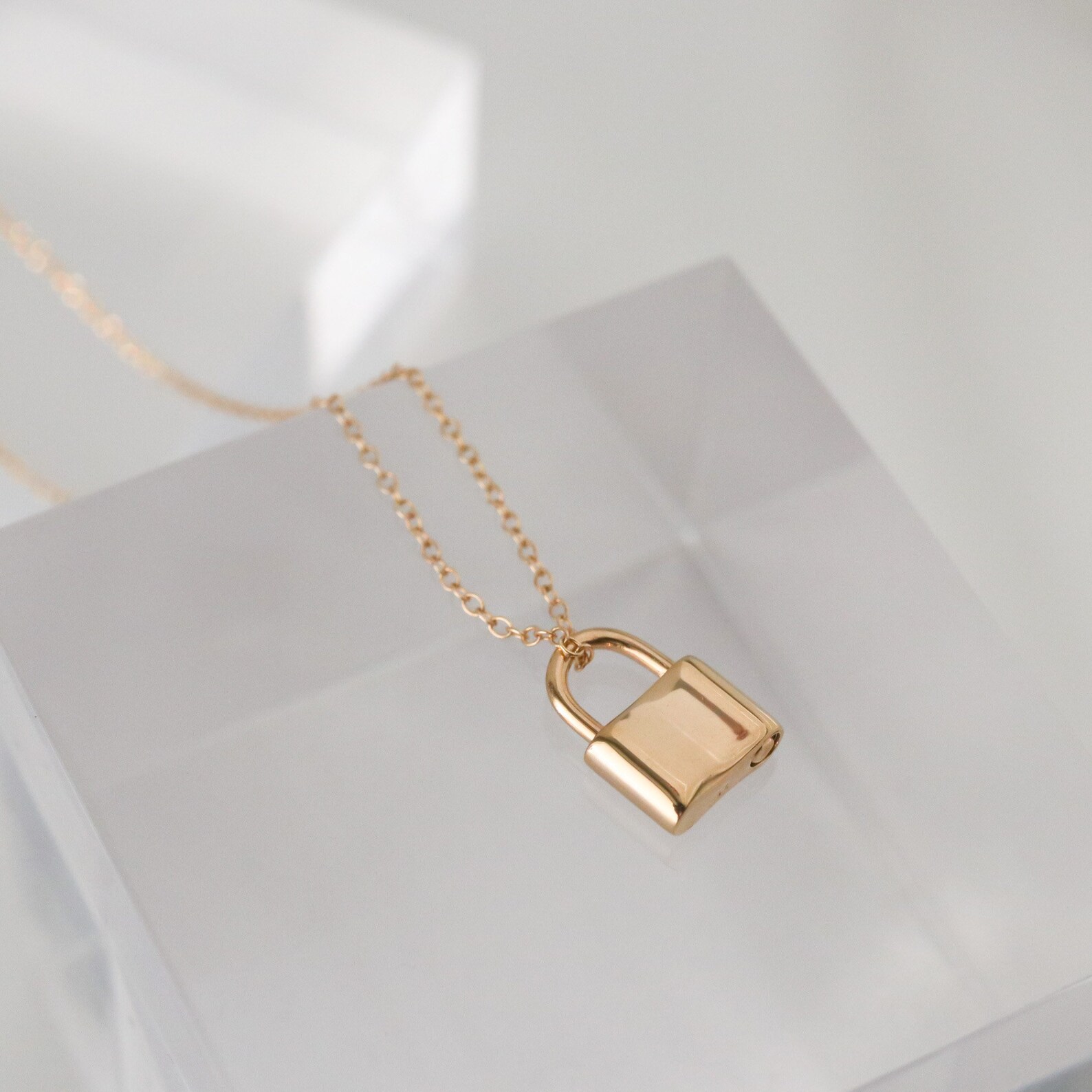 Sterling Silver Lock Necklace Dainty Pendant Necklace Etsy