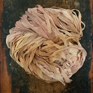 HARMONY 5 YD gasa de seda reciclada, cinta desgastada, cinta de sari, tejido, cinta floral, cinta de diario, cinta ombré rosa y amarilla
