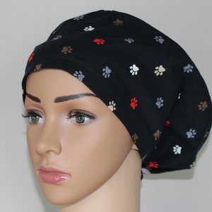 Casquette de récurage avec empreinte de patte : bonnet chirurgical noir européen, casquette de bloc opératoire pour femmes