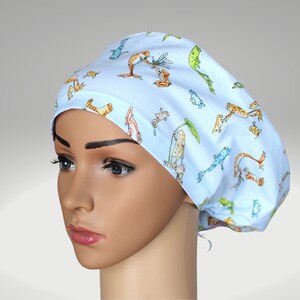 Euro Style Scrub Hat with a Playful Frog Motif - Perfect for Nurses & Doctors