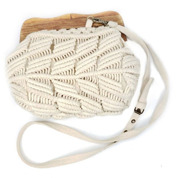 Vintage 1970s Macrame Cream White Shoulder Bag Fes