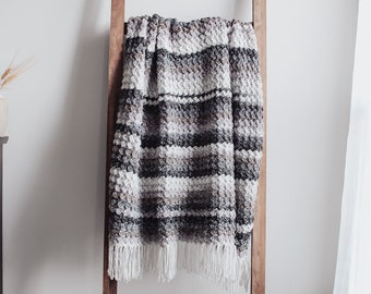 The Summer Storm Crochet Blanket Pattern // Crochet Blanket // Easy Crochet Pattern // Beginner Crochet Pattern