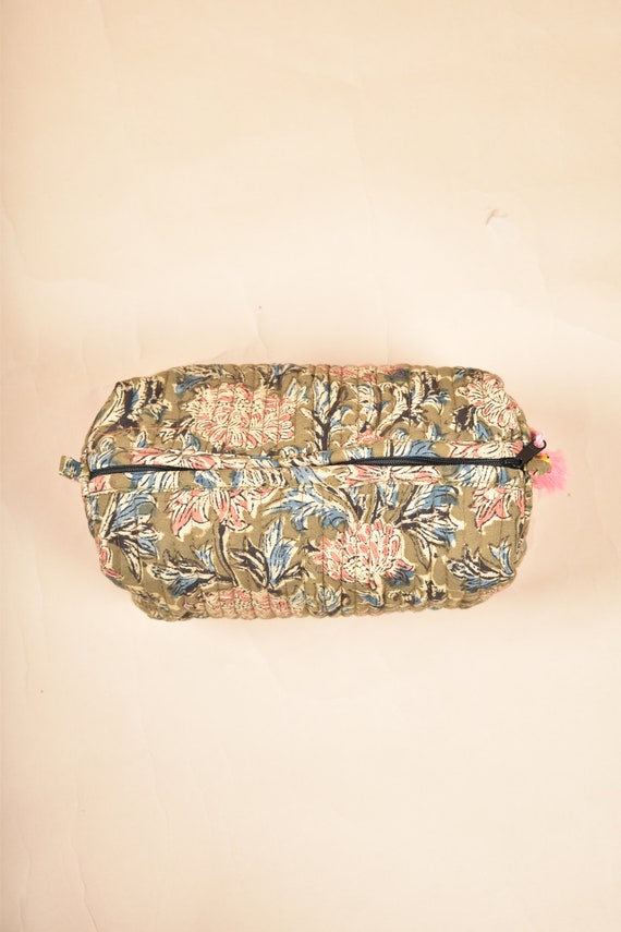 Quilted Travel Pouch/hand Block Print Toiletry Bag/travel Bag/make