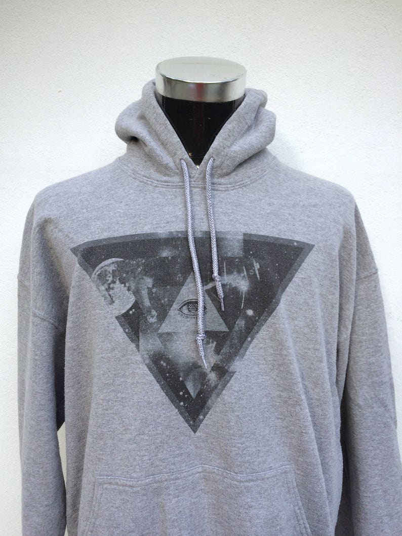 Streetwear Art Design Hoodie Sweater LARGE MENS Vintage Sweatshirt Casual Pop Art Skateboard