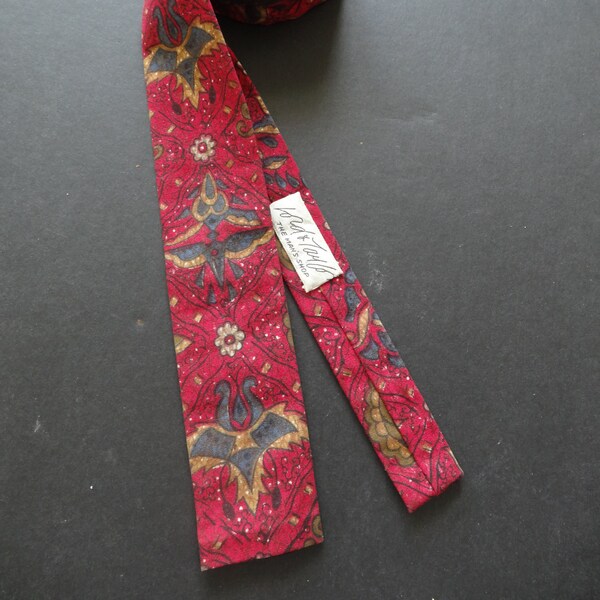 wool square tie