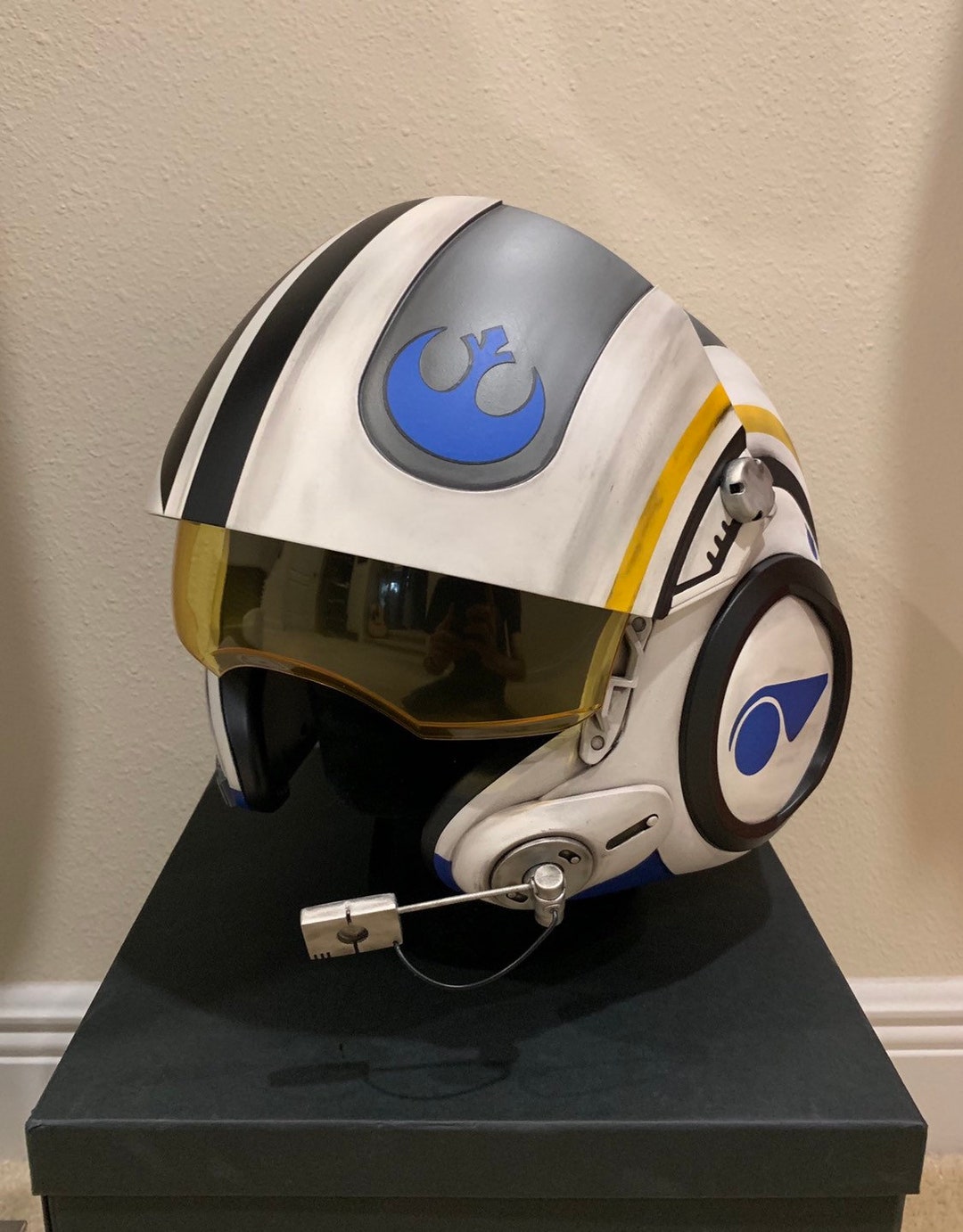 Star Wars Movie Quality Replica Poe Dameron Blue Squadron