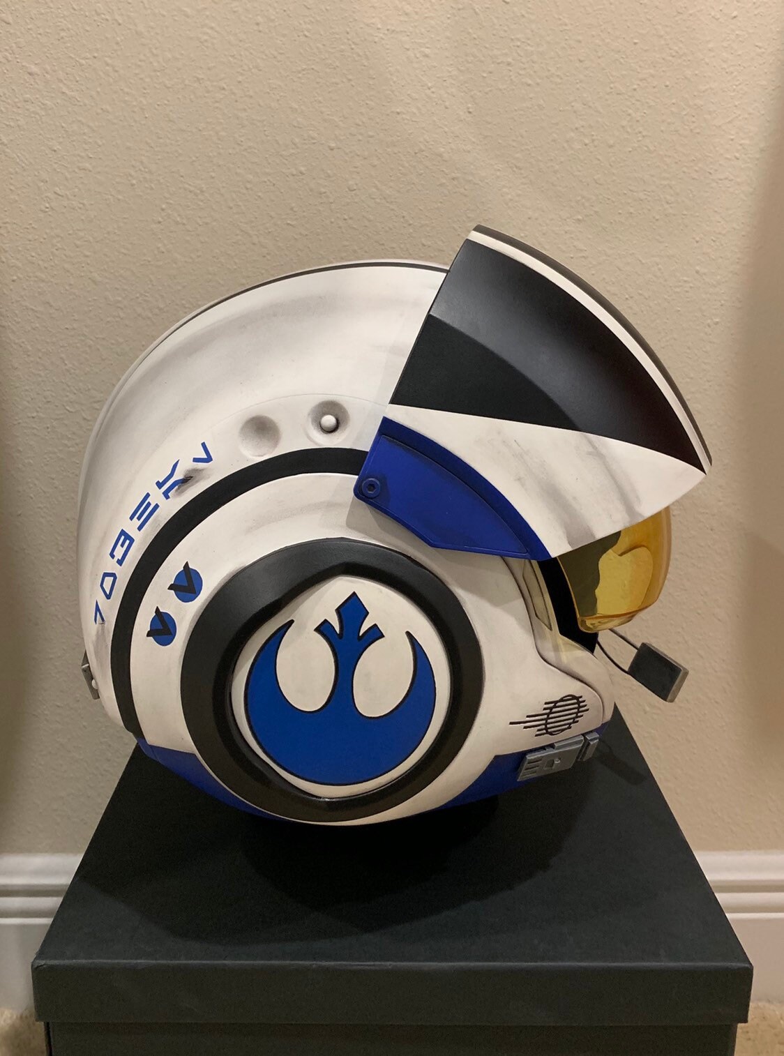 Art & Collectibles Memorabilia Collectibles Poe Dameron Resistance X