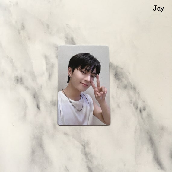 OFFICIAL ENHYPEN Dark Blood YZY Yizhiyu R1 Lucky Draw Photocards