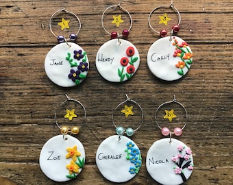 Personalised Flower Wine Glass Charms: Handmade Wedding Favour name markers gift tags Mother’s Day gift name tags spring decor