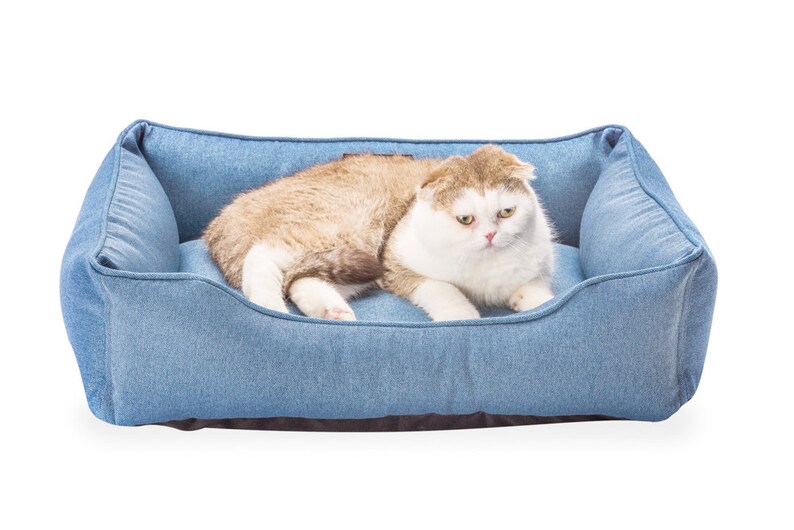 Washable pet bed for modern appartment / Small size bed with raised walls for cat / Gift for cat lovers image 5