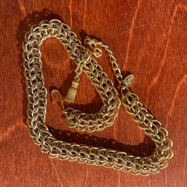 Vendome Gold Necklace
