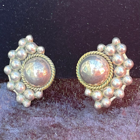 Vintage Sterling Silver Mexican Earrings - image 7