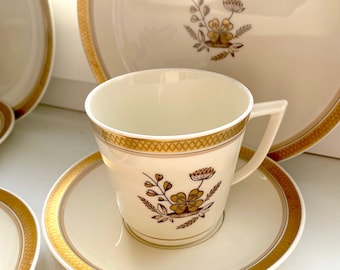 Juego de taza y platillo de café Liselund de Royal Copenhagen antiguo: detalles botánicos dorados, Dinamarca