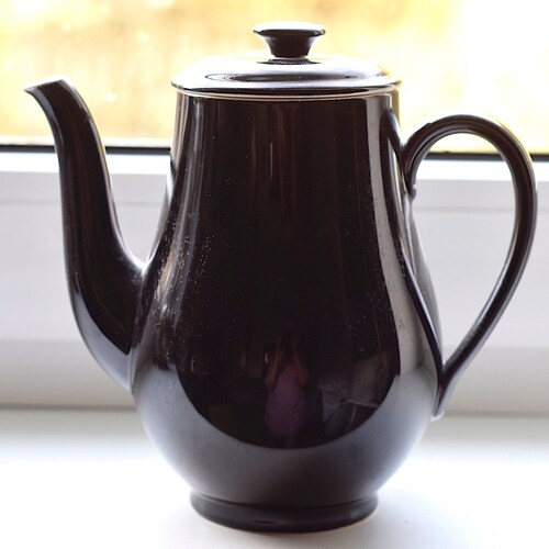 Very Rare Vintage Royal Copenhagen Aluminia shops Confetti Black Lidded Coffee/Tea Pot. 1950s Made in Denmark. Heirloom Collectible