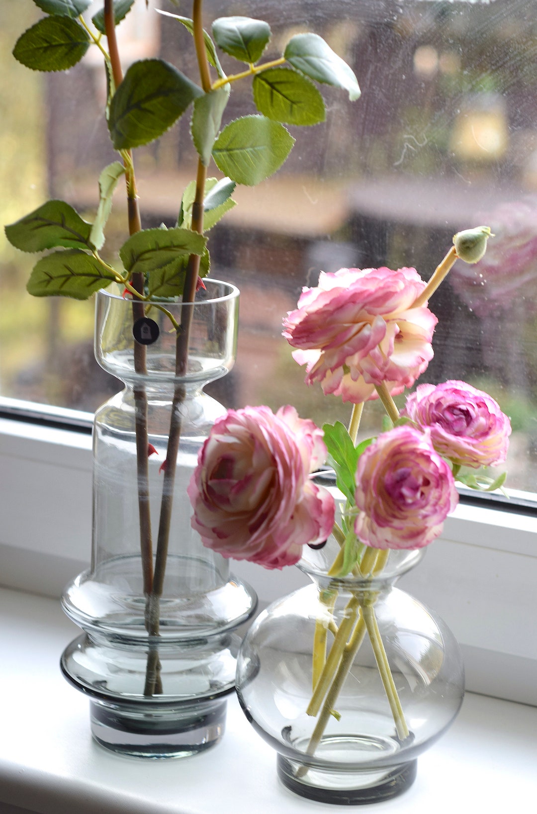 Vaso in vetro trasparente per fiori NUOVO in ottime condizioni.
