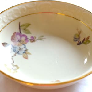 Antique KPM Denmark Porcelain Bowl: Apple Blossom Gold Accent, 1910s