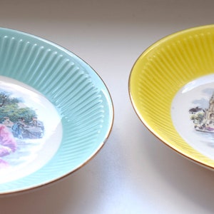 Vintage Egersund 1950s Decorative Candy Plates. Elegant Romantic Era Ladies Motive. Made in Norway. Fine Heirloom Quality. Collectors Item image 6