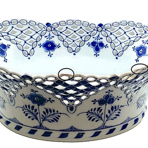 Antique Royal Copenhagen Blue Fluted Full Lace No. 1059 Large Oval Centerpiece Fruit Basket Bowl. 1889-1922 Very Rare. Small Repairs/Flaws image 1