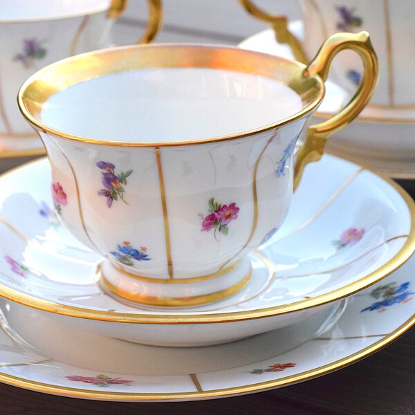 Antique Oversized Tea Cup - Etsy