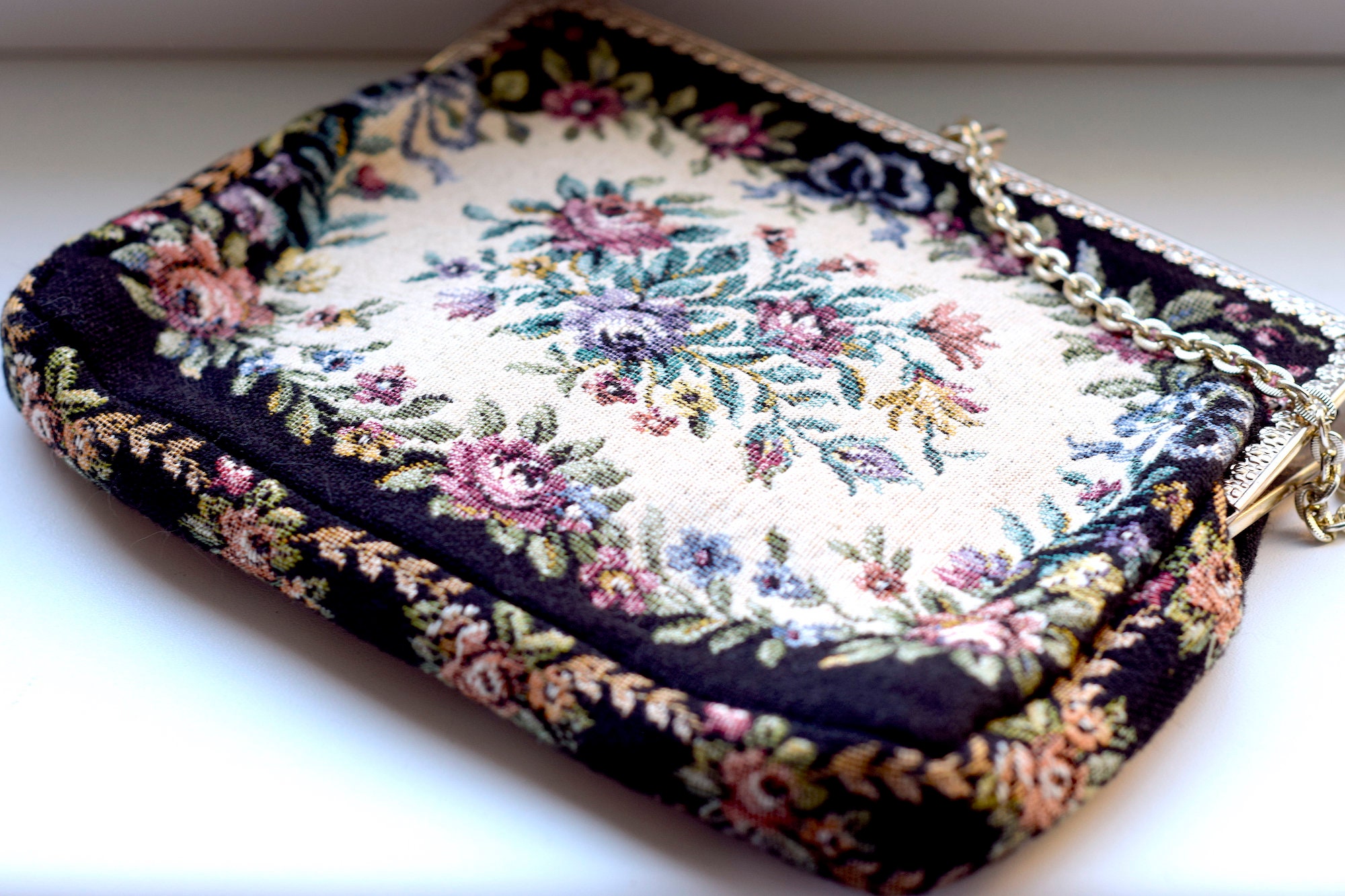 Antique Tapestry Purse. Beautiful Silver Tone Clasp and Chain. Etsy UK