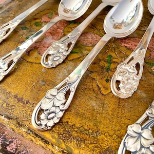 Art Nouveau Daisy Flower Motive Antique Danish Silverplate 1900s Dessert Spoon. Heirloom Collectible. Sold pr Spoon