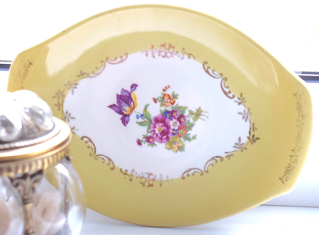 ヴィンテージ フィッジョ フリントイエロー ディッシュ：1950年代の花