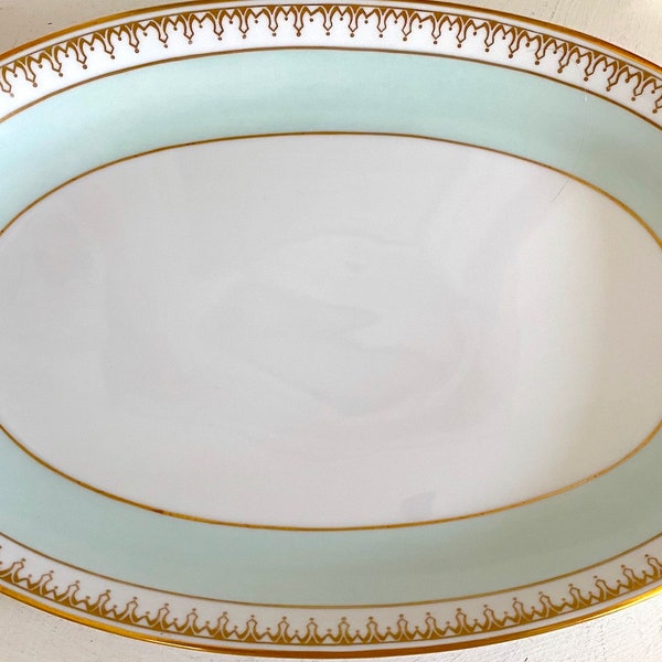 Vintage Thorvaldsen Aqua Pastel Blue and Gold Medium Oval Serving Plate.  Bing & Grøndahl 1950s Heirloom Collection