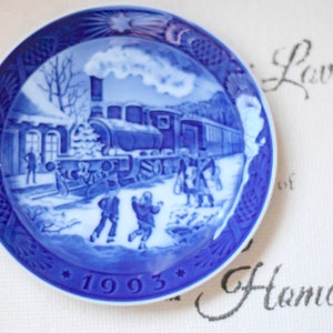 Vintage Royal Copenhagen Christmas Plate: 1992-1993 Danish Porcelain