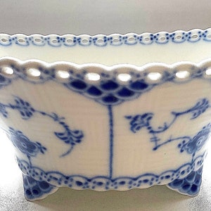 Extremely Rare Royal Copenhagen Blue Fluted Full Lace No. 1177 Footed Oval Bowl. 1. Class Vintage 1960s. Sold pr Bowl.  Micro Flaw.