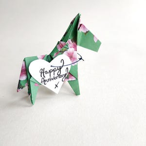 Biglietto origami personalizzato a forma di cavallo / biglietto di compleanno / regalo di anniversario / pensando a te / biglietto per fidanzata e fidanzato / biglietto 3D indipendente