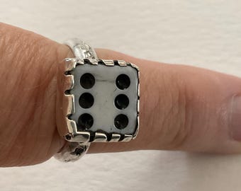 Dice Ring