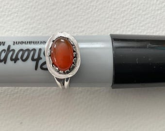 Carnelian ring in silver