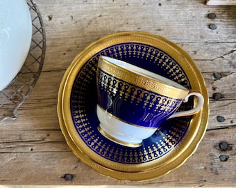 Ansley / Cobalto georgiano / Taza de té y platillo / Azul cobalto / Banda con incrustaciones de oro / Plato para pan y mantequilla / Taza de té con pie / 3 piezas /