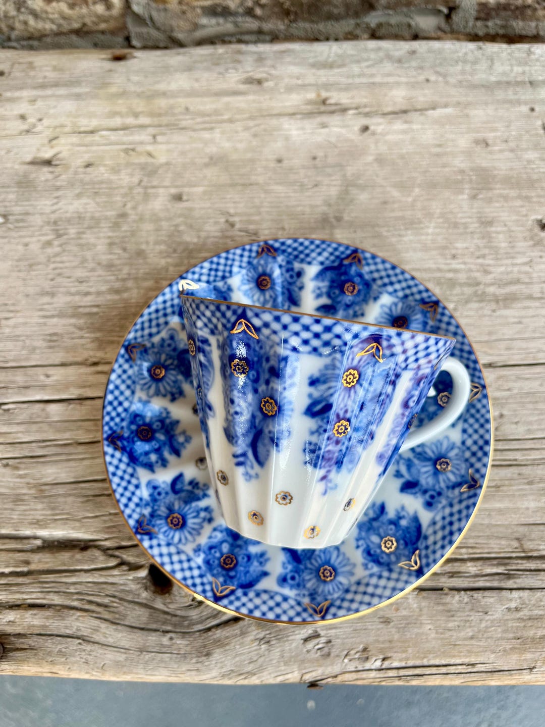 Lomonsov Porcelain / Teacup and Saucer / Bridesmaid Basket