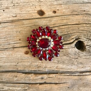 Gold Tone / Rhinestone Brooch / Red Rhinestones / Clear Rhinestones / Circular Stones / Oval Stones / Marquise Stones / Prong Set / Large
