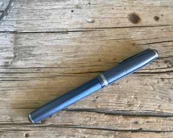 Esterbrook Pen / Fountain Pen / Lever Filling / Firm Extra Fine / 1550 Nib / Blue Pattern /