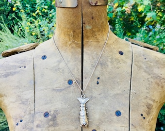 Sterling Silver Necklace / Pendant / Articulated Fish / 10g / 18 Inch / Popcorn Chain / Italy / Oxidized / Mechanical / Movable / Vintage