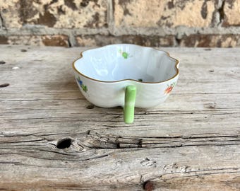 Herend Porcelain / Thousand Flowers / Green Handle / Hand Painted