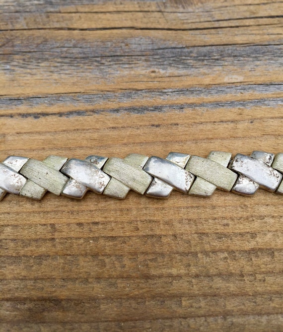 Sterling Silver Bracelet / X Links / Textured / S… - image 4