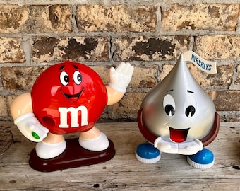 Vintage Hershey Kiss Plastic Dispenser 1999 Football Chocolate