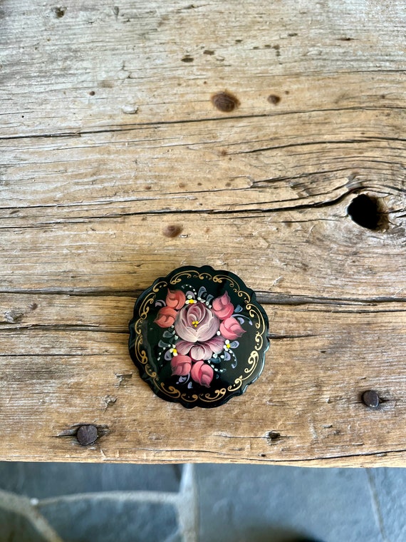 Lacquer Brooch / Khokhloma Style / Hand Painted / 