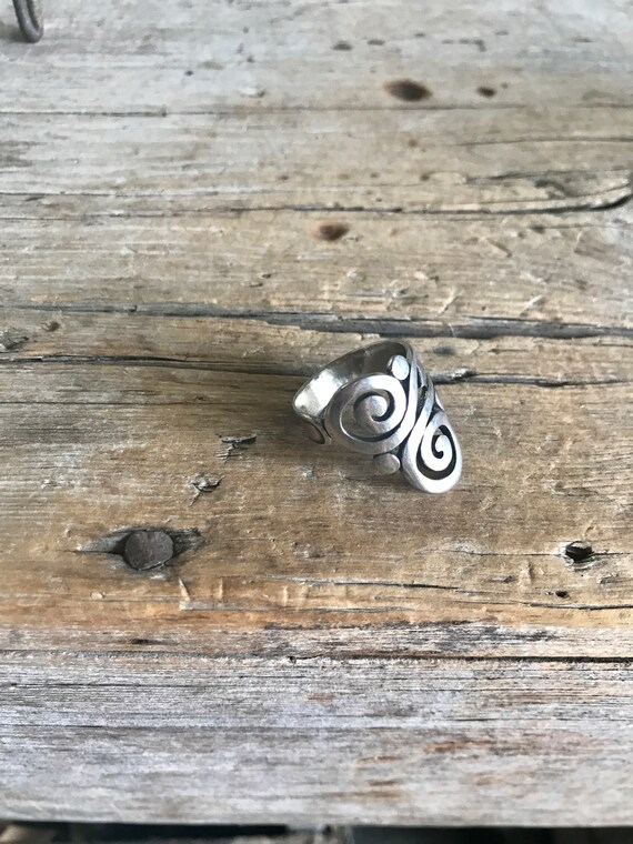 Sterling Silver / Spiral Ring / Scrolls / Open Wo… - image 3