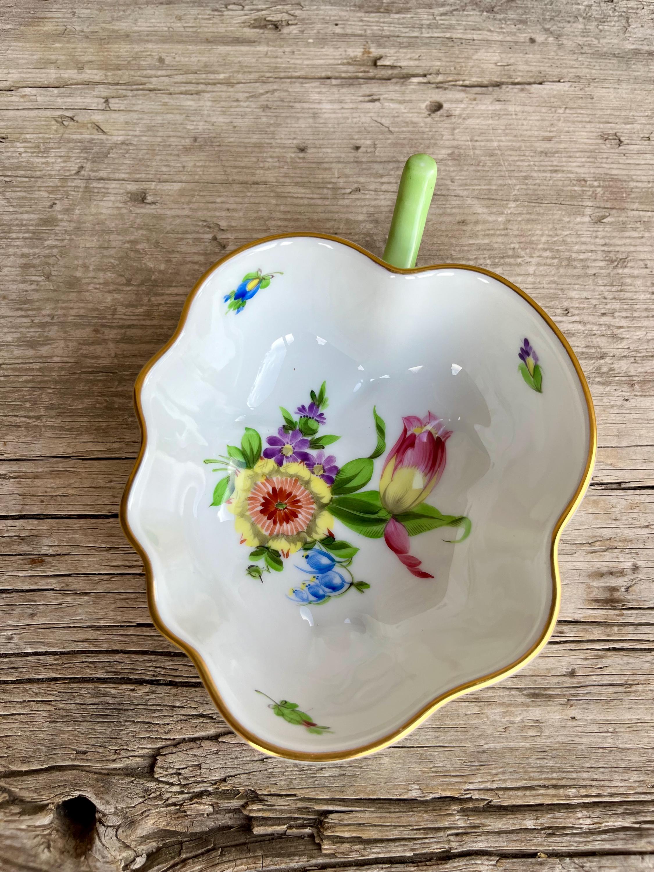 Herend Porcelain / Thousand Flowers / Green Handle / Hand Painted