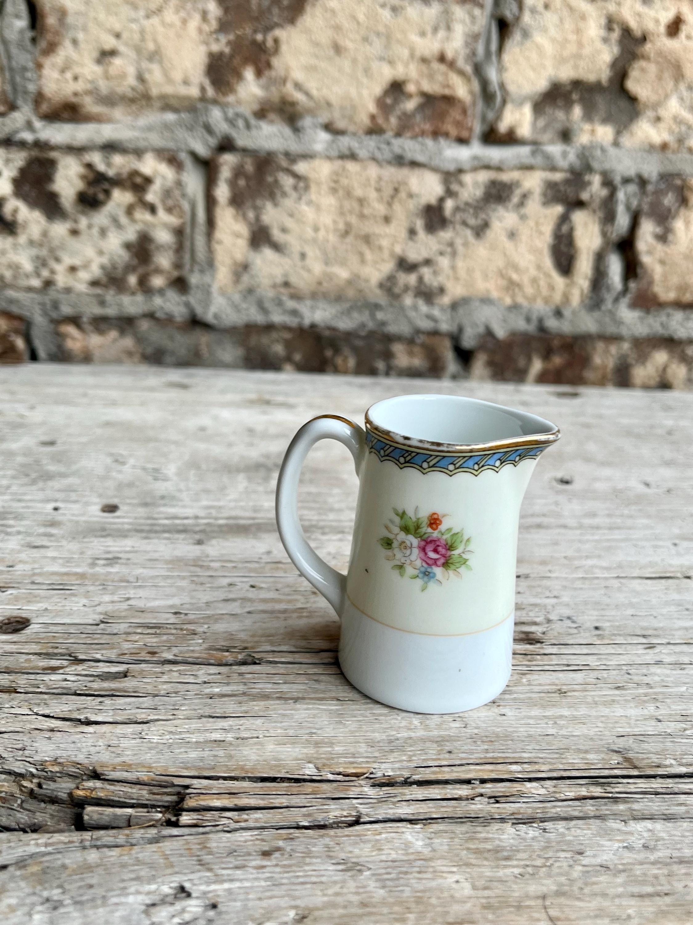 Noritake China / Wellsdale Pattern / Mini Creamer / Blue and Tan