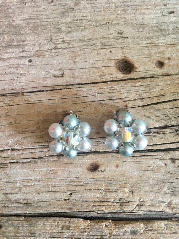 Cluster Earrings / Faux Pearls / Light Blue / Sky… - image 1