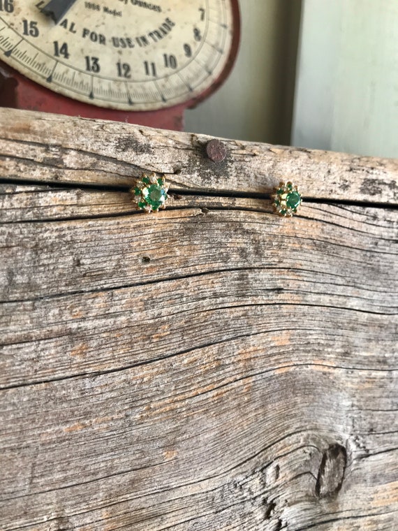 14K Gold / Emerald Green / Stud Earrings / Sterling S… Gem