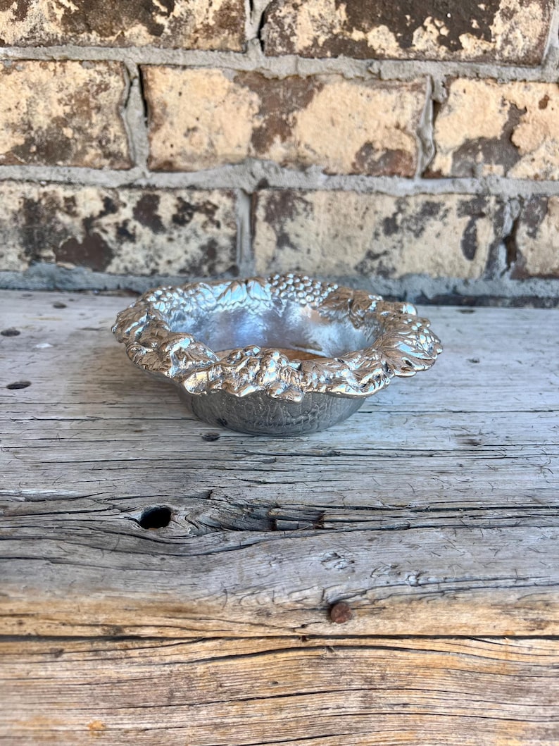 Arthur Court Grape Pattern Wine Bottle Coaster - Thumbnail 2